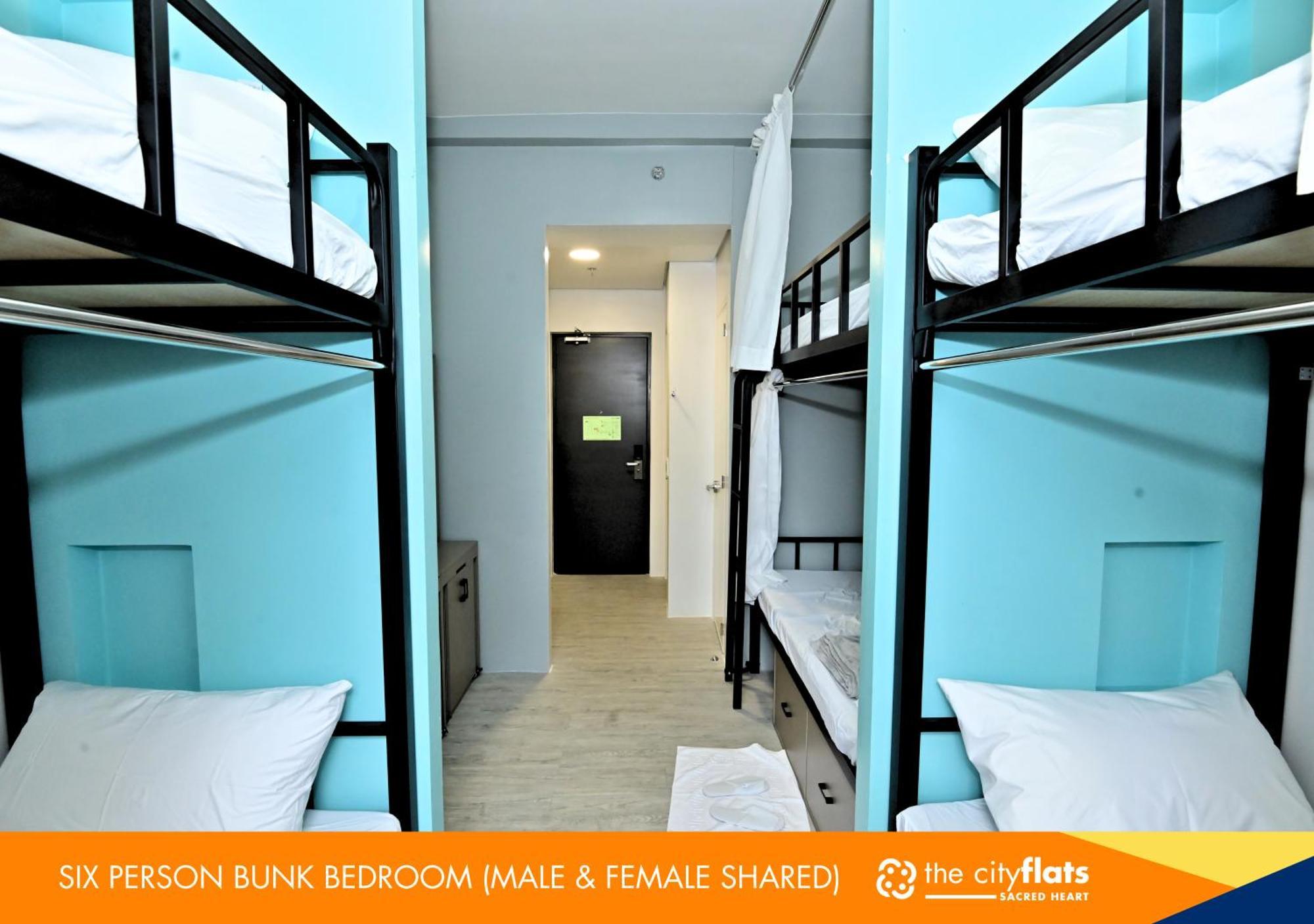 The City Flats Sacred Heart Makati City Room photo